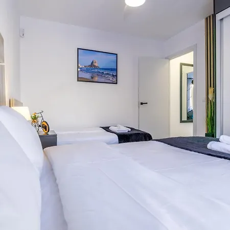 Apartament Inftour Apolo Iv