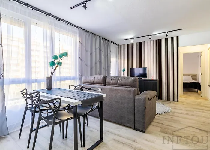Inftour Apolo Iv Apartament *